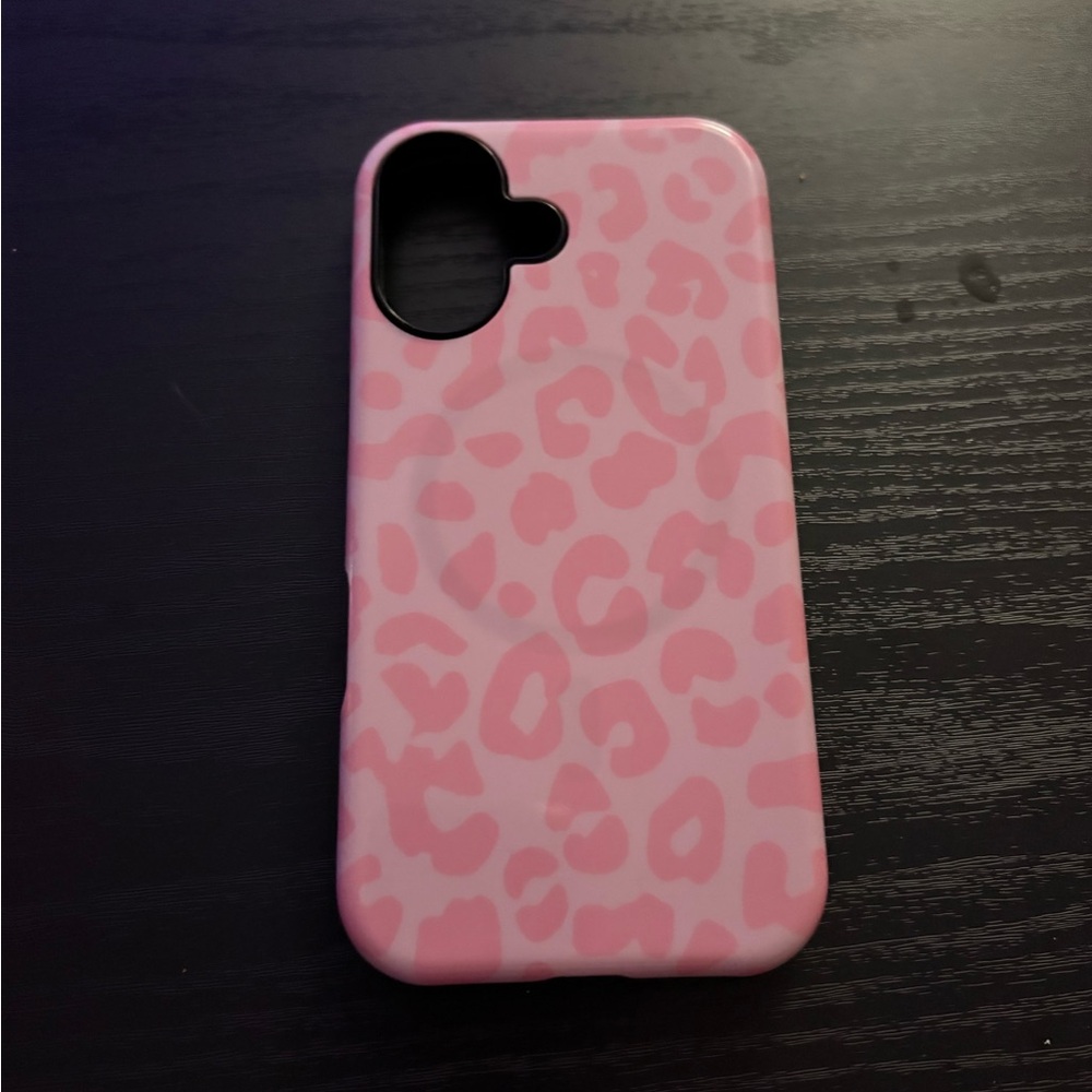 Pink leopard phone case